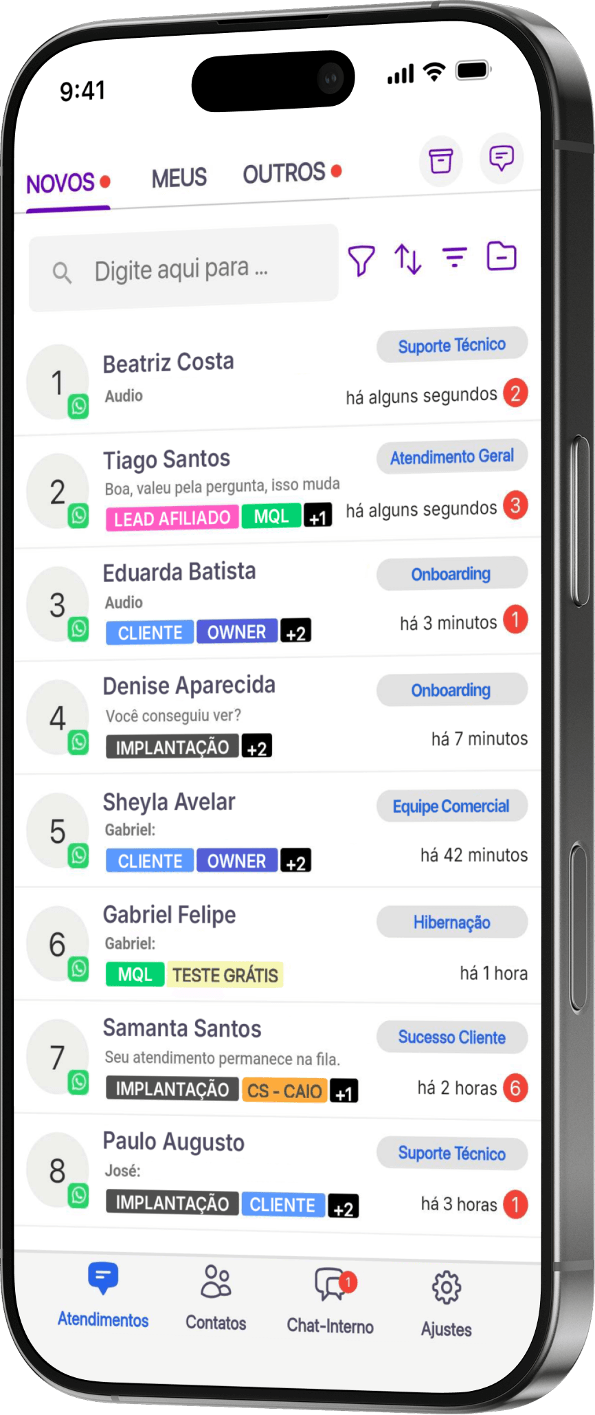 Fila de atendimentos do AIOS CRM no celular — vendas e suporte em tempo real
